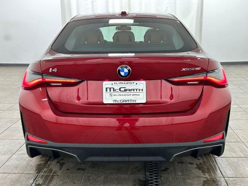 Vegas Red Metallic 2026 BMW i4 Gran Coupe xDrive40