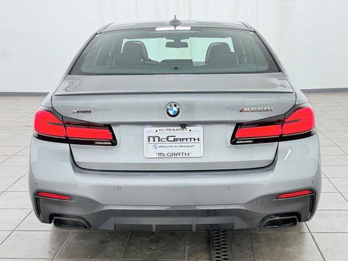 Skyscraper Gray Metallic 2023 BMW M550 i Xdrive