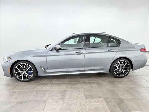 Skyscraper Gray Metallic 2023 BMW M550 i Xdrive