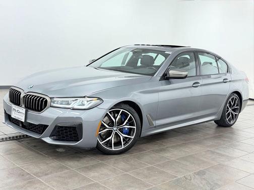 Skyscraper Gray Metallic 2023 BMW M550 i Xdrive