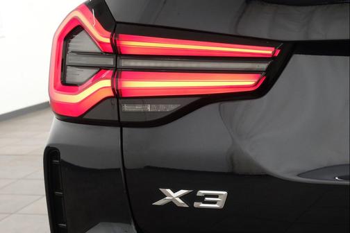 Carbon Black Metallic 2024 BMW X3 xDrive30i