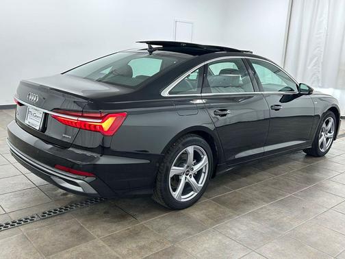 Mythos Black Metallic 2024 Audi A6 55 Premium Plus