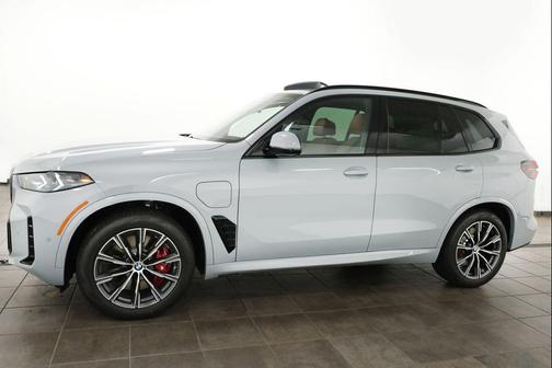 Brooklyn Grey Metallic 2026 BMW X5 PHEV xDrive50e