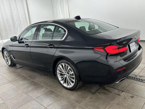 2023 BMW 530 i xDrive