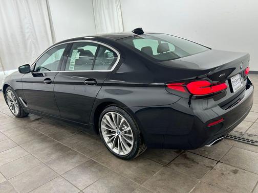 Black Sapphire Metallic 2023 BMW 530 i xDrive