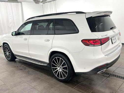2022 Mercedes-Benz GLS 450 4MATIC