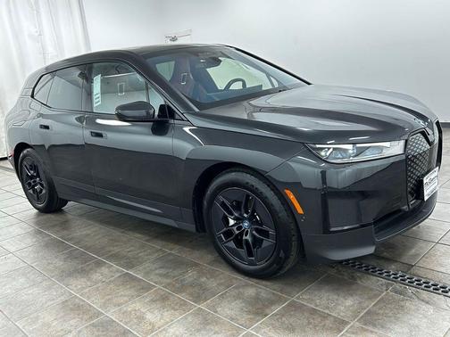 Dark Graphite Metallic 2023 BMW iX xDrive50