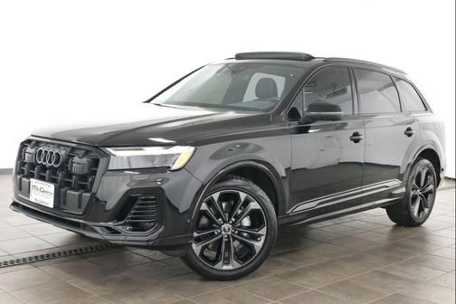 Mythos Black Metallic 2025 Audi Q7 55 Premium Plus