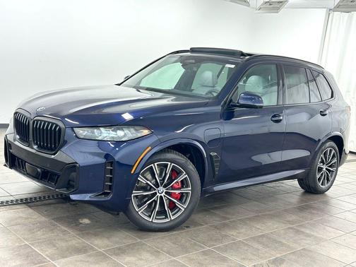 Tanzanite Blue II Metallic 2026 BMW X5 PHEV xDrive50e