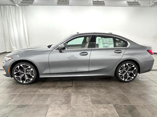 2026 BMW 330 xDrive NA