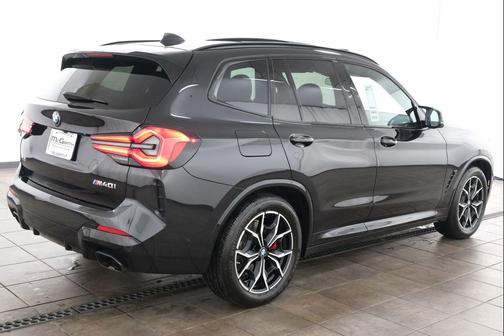 Black Sapphire Metallic 2024 BMW X3 M40i