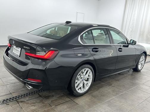 2026 BMW 330 xDrive NA