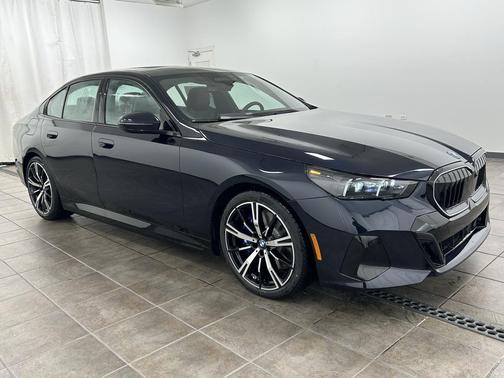 2026 BMW 550e 550e xDrive