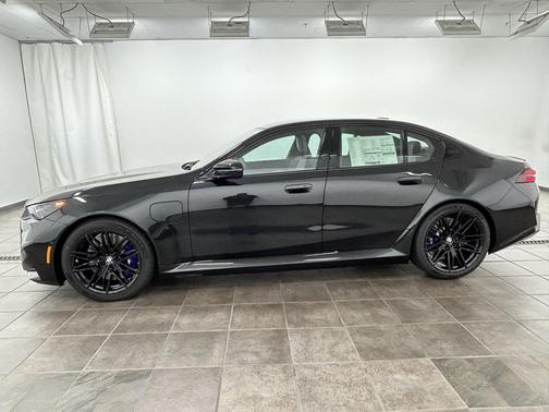 2026 BMW M5 Base