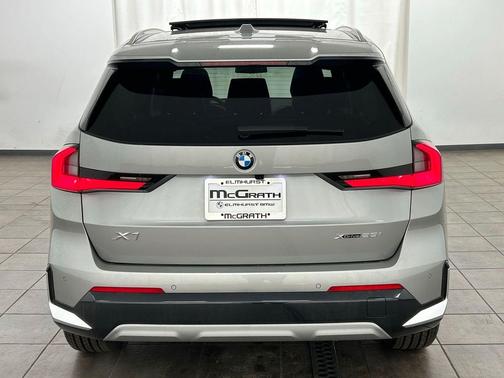 Space Silver Metallic 2026 BMW X1 xDrive28i