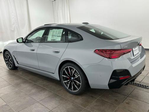 Brooklyn Grey Metallic 2026 BMW i4 Gran Coupe M60