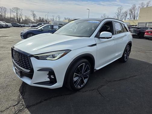 2023 INFINITI QX50 SPORT