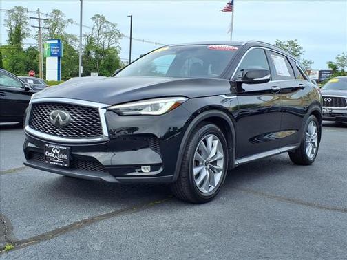 2019 INFINITI QX50 LUXE