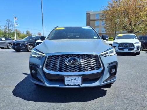 2022 INFINITI QX55 LUXE