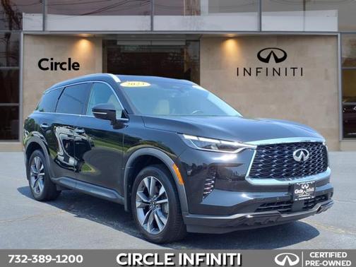 2023 INFINITI QX60 LUXE
