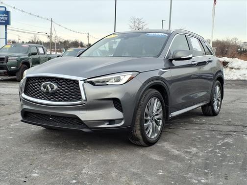 2025 INFINITI QX50 LUXE