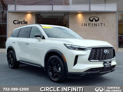 2025 INFINITI QX60 LUXE