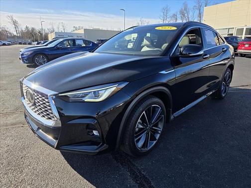2025 INFINITI QX55 LUXE
