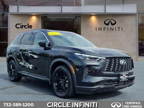 2025 INFINITI QX60 LUXE