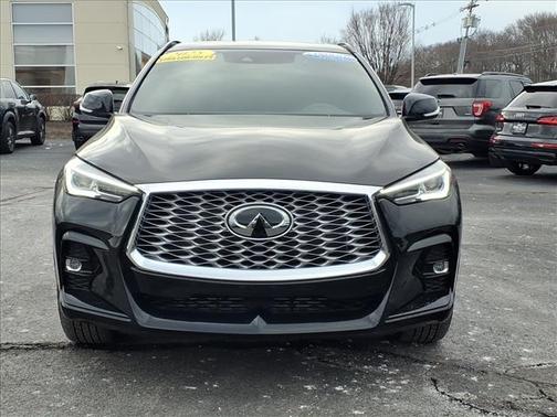 2025 INFINITI QX55 LUXE