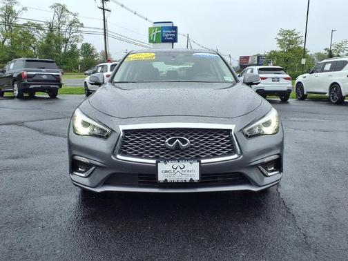 2022 INFINITI Q50 LUXE