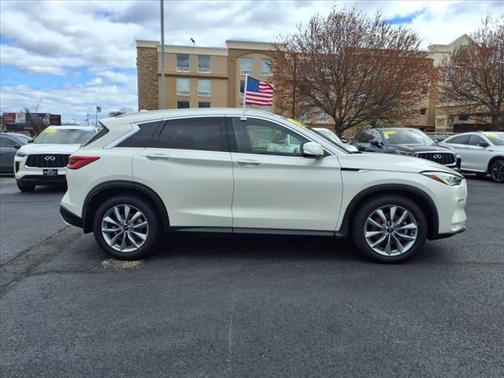 2021 INFINITI QX50 LUXE