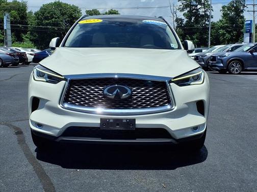 2022 INFINITI QX50 LUXE