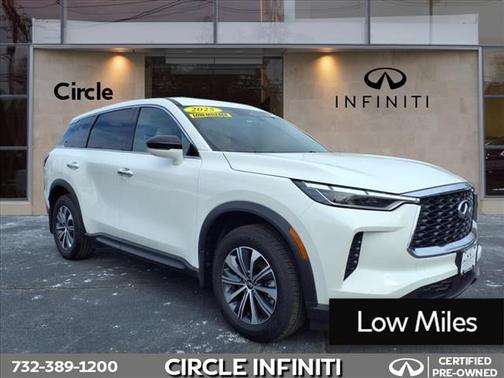2025 INFINITI QX60 PURE