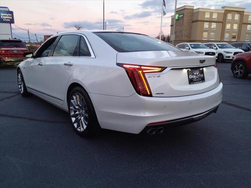 Photo 3 of 21 of 2019 Cadillac CT6 Luxury