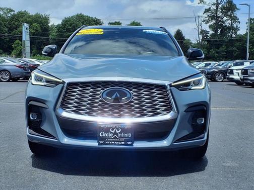 2023 INFINITI QX55 LUXE