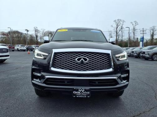 2023 INFINITI QX80 SENSORY