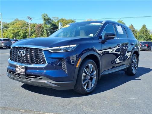 2022 INFINITI QX60 LUXE
