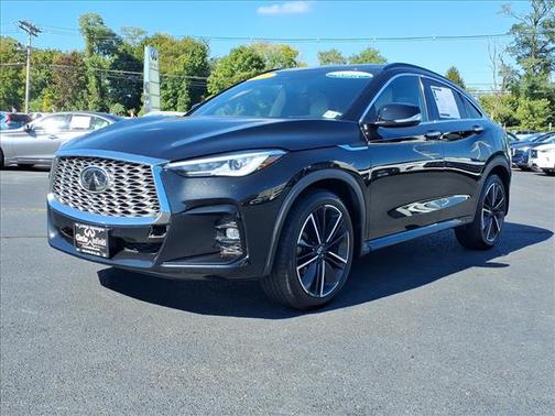 2022 INFINITI QX55 LUXE