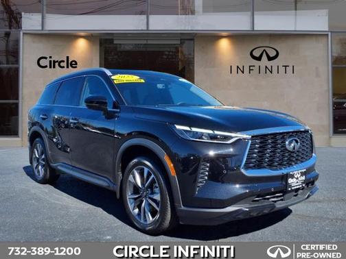 2025 INFINITI QX60 LUXE