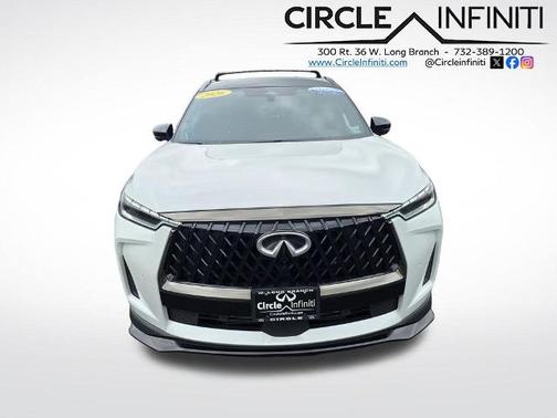 Rad Wht 2026 INFINITI QX60 SPT