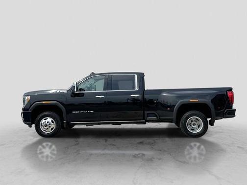 Black 2023 GMC Sierra 1500 DENALI