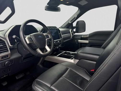 CARBONIZED GRAY 2022 Ford F-250 LARIAT