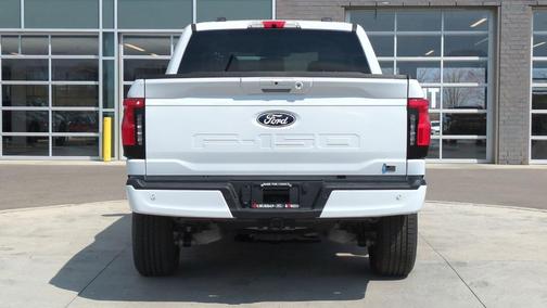 2025 Ford F-150 Lightning Flash