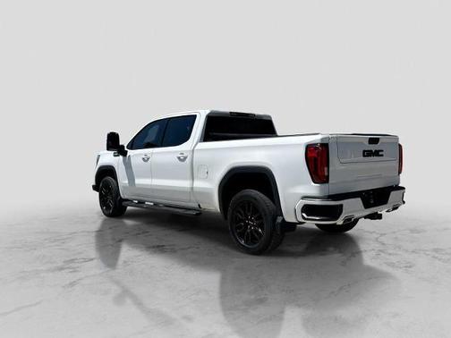 White 2020 GMC Sierra 1500 AT4