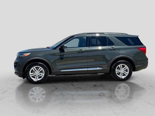 FORGED GREEN METALLIC 2024 Ford Explorer XLT
