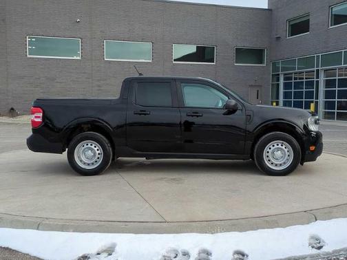 2024 Ford Maverick XL