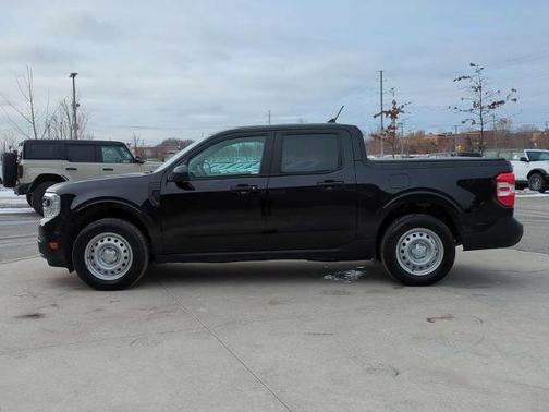 2024 Ford Maverick XL