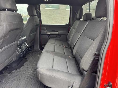 RACE RED 2023 Ford F-150 XLT