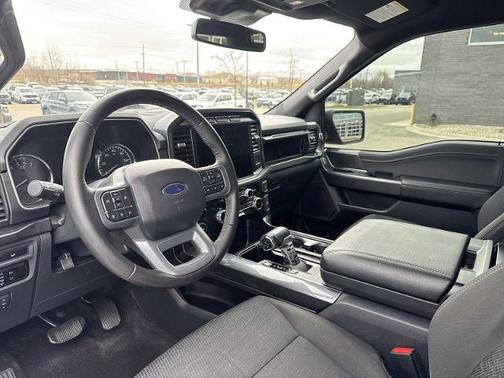 RACE RED 2023 Ford F-150 XLT