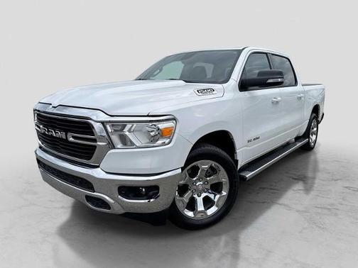 Bright White Clearcoat 2021 RAM 1500 BIG HORN/LONE STAR